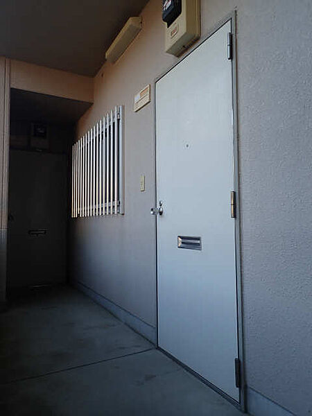 画像12:玄関