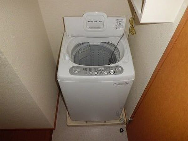 画像10:白物家電の花形・洗濯機。