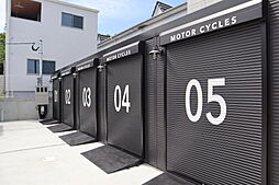PALM　VILLAGE　MOTORCYCLESRENTALGARAGE 2