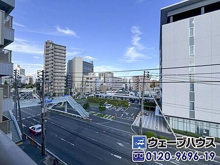大きい建物が面前に無い為、眺望がとても良いです。