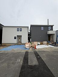 大府市吉川町 2号棟 広々バルコニーランドリースペース