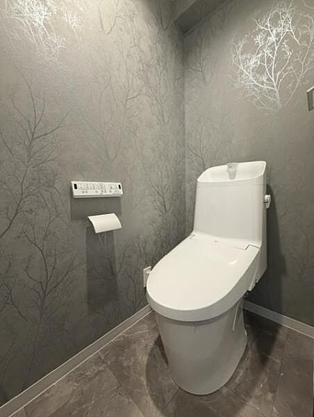トイレを拡大表示