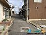 外観：前面道路です。