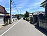 外観：前面道路西側から