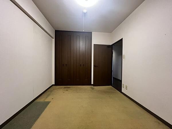 洋室を拡大表示