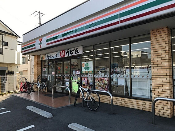 セブンイレブン...