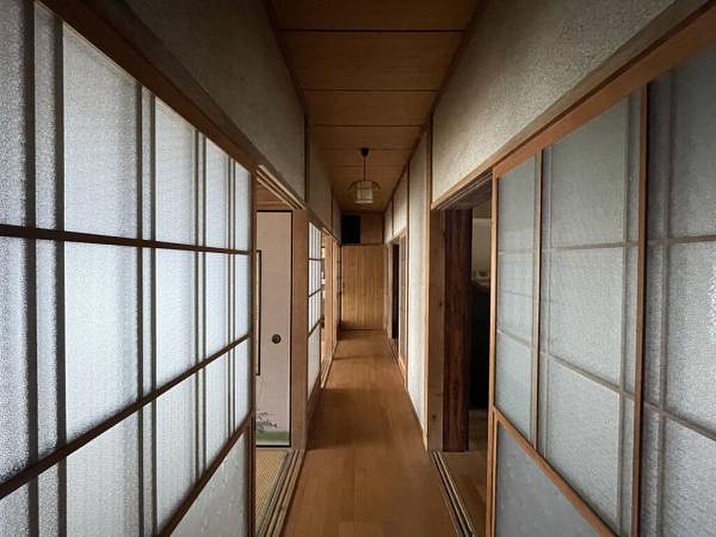 detached 愛媛県西条市丹原町石経