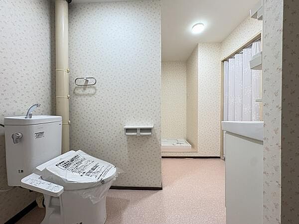 トイレを拡大表示