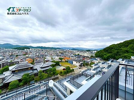 ここからの眺めはとても良い。お空がとても開放的。空気がとっても美味しいです。