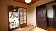 和室。外のお庭に出れます！
