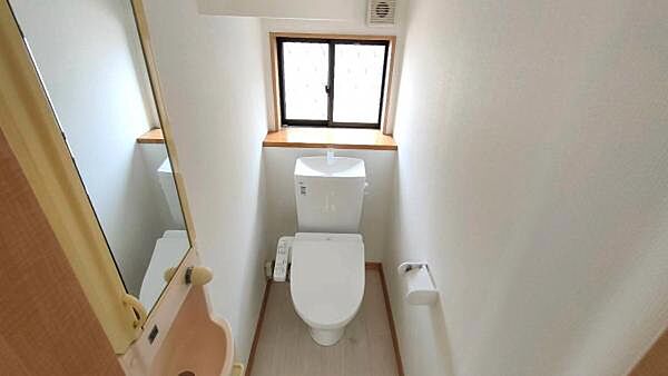 トイレを拡大表示