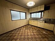 1階6畳ダイニングキッチン