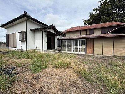 外観:敷地の広い物件 外観:敷地の広い物件