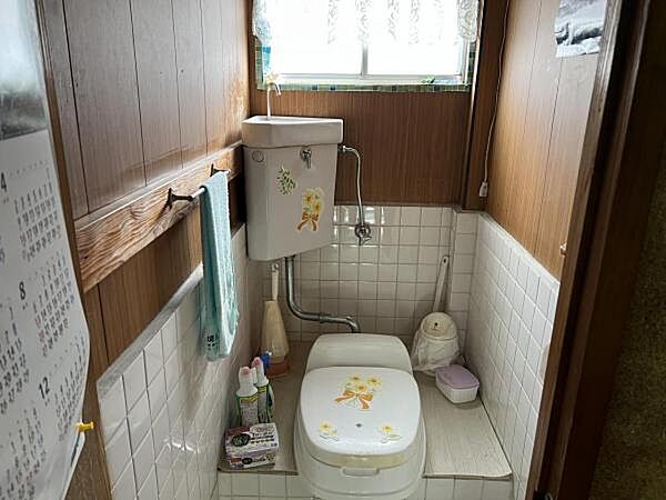 トイレを拡大表示