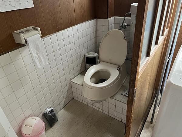 トイレを拡大表示