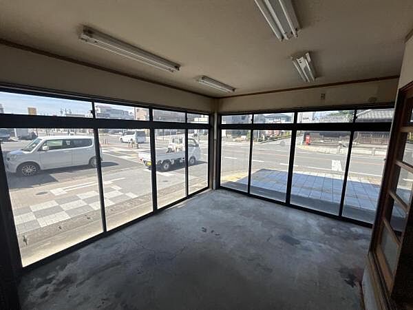 室内を拡大表示