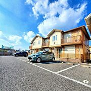 積水ハウス施工の賃貸住宅『シャーメゾン』／駐車場2台付き（無料）
