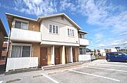 積水ハウス施工の賃貸住宅シャーメゾン！駐車場各世帯2台付（無料）