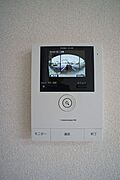 【ＴＶドアホン】お部屋にいながら玄関の様子がわかるモニター付き◎自動録画機能付きで、不在時の来訪者もわかる優れもの！