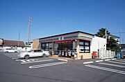 セブンイレブン小山神鳥谷店まで徒歩5分（400ｍ）