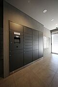 宅配ＢＯＸが設置済みです