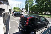 ◆南前面には大きな公園を備えた敷地内駐車場◆