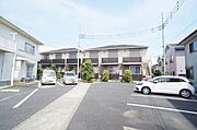 敷地内駐車場有［有料／要空き確認］