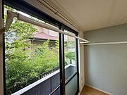 室内物干し付き／使わない際は折りたたむこともできます！！