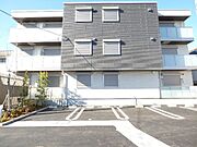 省エネかつ高断熱が高熱費削減を実現をし、余剰電力の売電も可能な各世帯ＺＥＨ仕様物件です。。