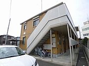 ＰＯＰな外観が見た目にもＧｏｏｄ☆2ＤＫの間取りで新婚さんに特にオススメです♪