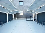 ★屋根・ラック付き駐輪場★