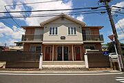【外観】軽量鉄骨造2階建てアパートです。