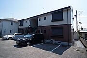 全4戸の積水ハウス施工『シャーメゾン』です。