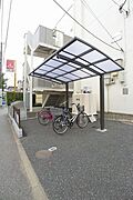 屋根付きの駐輪場もあります！！