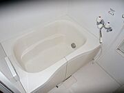 ※リフォーム工事中につき室内写真は他の部屋のもになります。間取・設備・仕様等に違いがある場合があります。