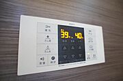 お風呂は追い焚き＆自動お湯張り機能付いてます♪