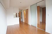 対面式キッチンのＬＤＫは長方形の使いやすいお部屋です◎冷暖房も付いています！！
