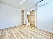 【洋室】別の角度から。