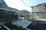 敷地内屋根付き駐輪場