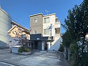 共用部にはオートロック有ります。