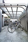 屋根付き駐輪場☆雨から大切な自転車を守ります☆