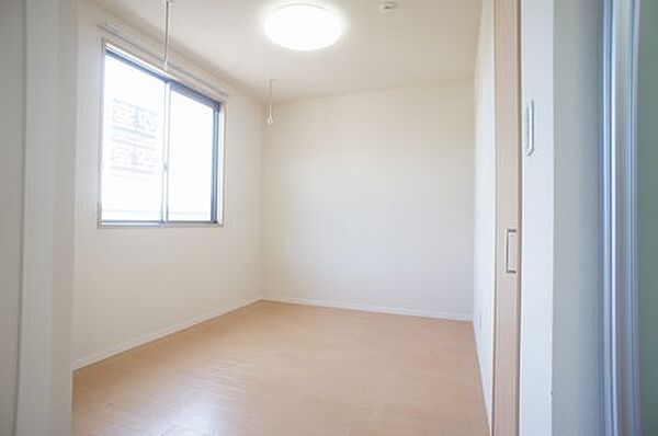 apartment 群馬県北群馬郡吉岡町大字大久保1655-2
大久保の賃貸情報を見る
物件地図