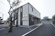 各世帯駐車場2台付です♪