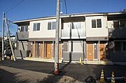 全世帯にバルコニー付き。バルコニー前は広く空いているのでご覧の通り日当たり良好です。