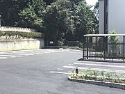 敷地内に駐車場が有ります♪（別途有料）