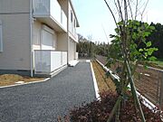 【☆積水ハウス施工のオール電化シャーメゾン☆】エコキュートは安い深夜電力を利用して給湯するため光熱費がお得です☆また、災害等の非常時にタンク内の水を使う事ができます☆