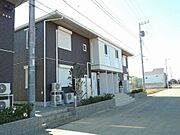 【積水ハウスのシャーメゾン】つくばエクスプレス線の研究学園駅まで徒歩15分（1180ｍ）周辺には商業施設も整っているエリアです☆