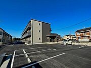 敷地内に駐車場をご用意しております。※要空き確認