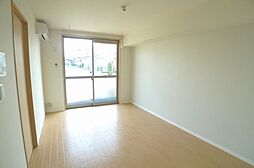 アデルＡ 00102 1階2LDKの室内