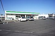 ■周辺施設■　ファミリーマート宇都宮簗瀬町店まで徒歩3分（220ｍ）